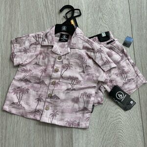 BNWT Volcom 2 piece set sz 12 months
